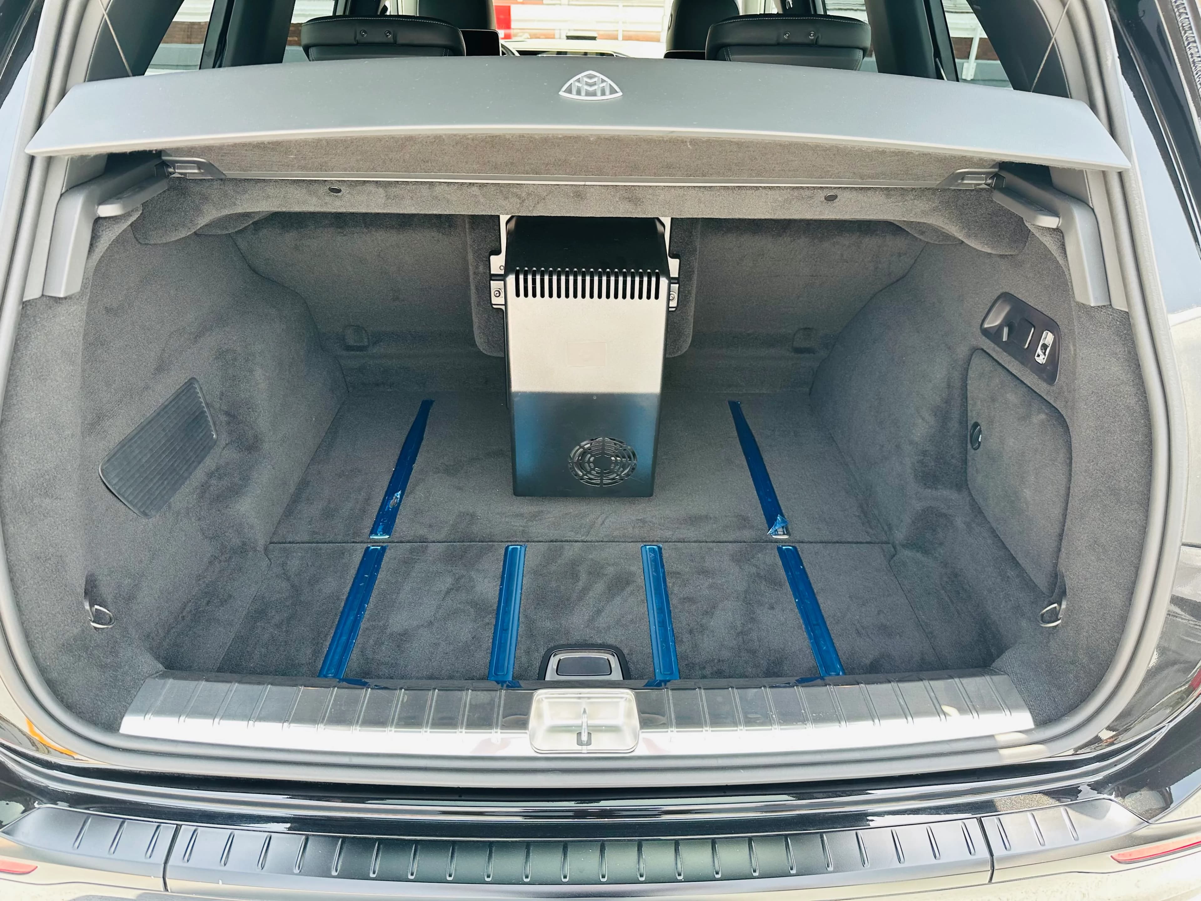 Mercedes-Benz Maybach GLS600 - View 5