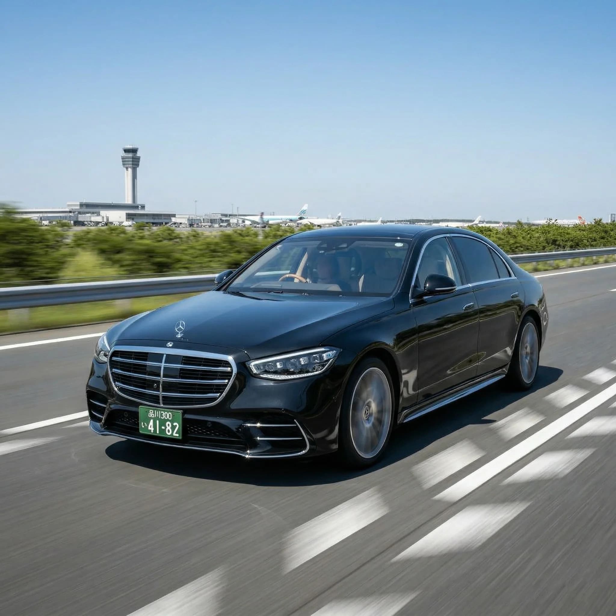 Luxury vehicle en route to Haneda Airport
